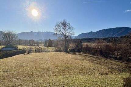 Atemberaubender Berg- und Weitblick: Grundstück mit Altbestand in erster Reihe am Murnauer Moos zimmer