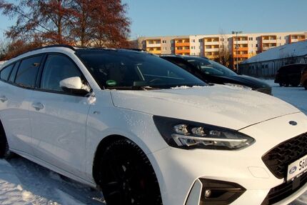 Ford Focus 46.230 km 18.490 &euro; Wolfen 06766