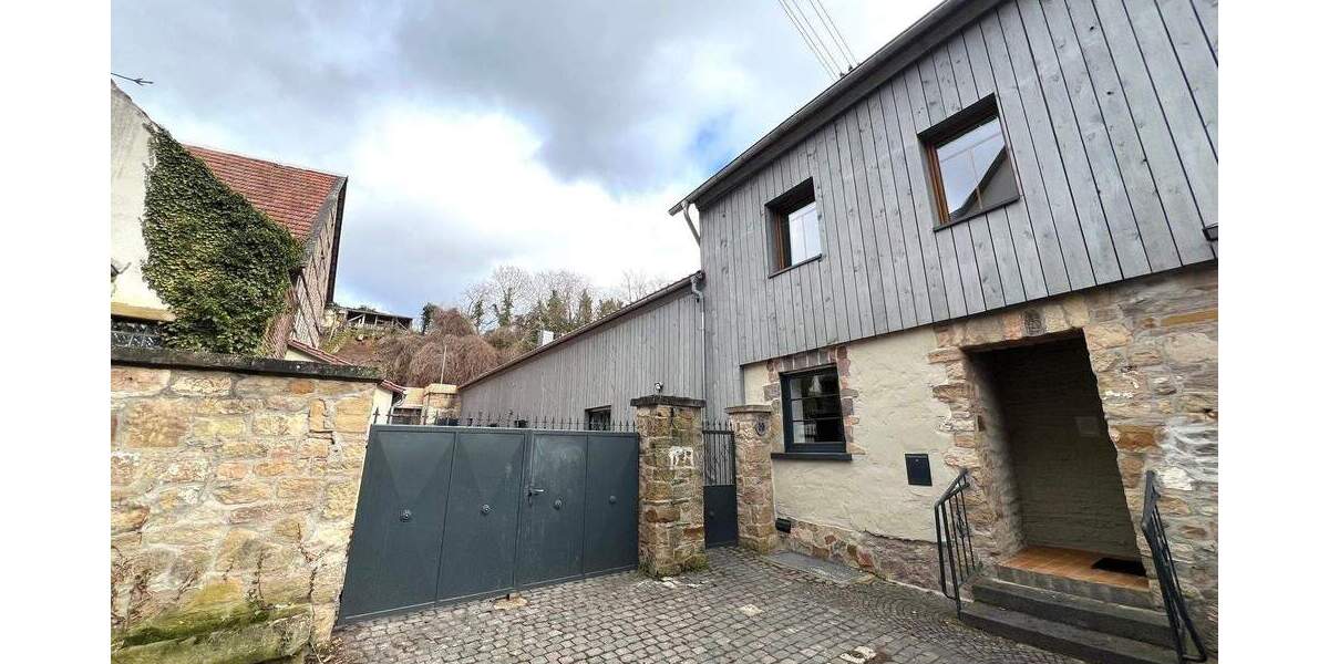 Zimmer Nußbaum - 3 Zimmer, 85 m&sup2;, 950&euro; | Angebot:25683777