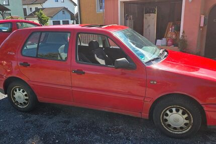 VW Golf 198.147 km 550 € Konnersreuth 95692
