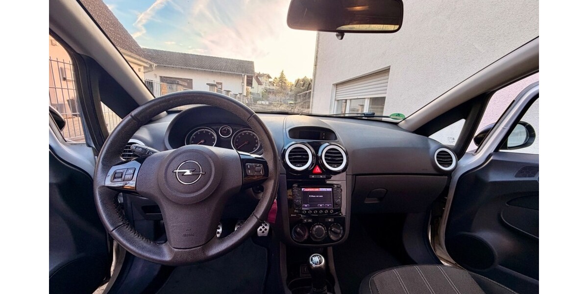 Opel Corsa D 131.881 km 4.500 &euro; Eschbach 79427