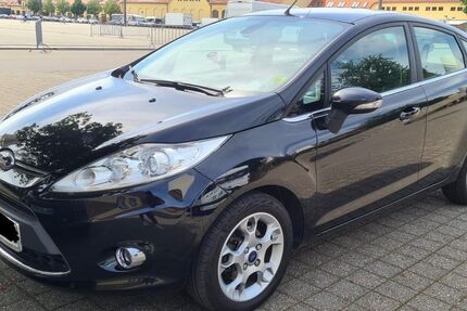 Ford Fiesta 110.000 km 5.500 € Stuttgart 70599