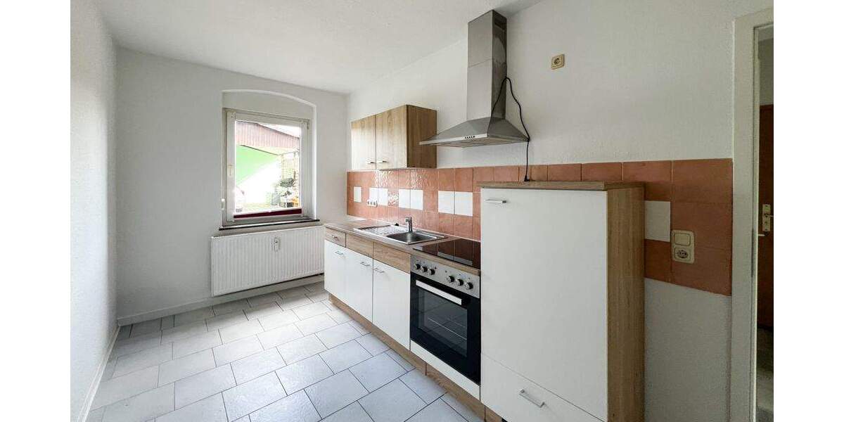 Kleines Mehrfamilienhaus mit zwei bezugsbereiten Wohnungen in Erfurt Daberstedt 1 zimmer