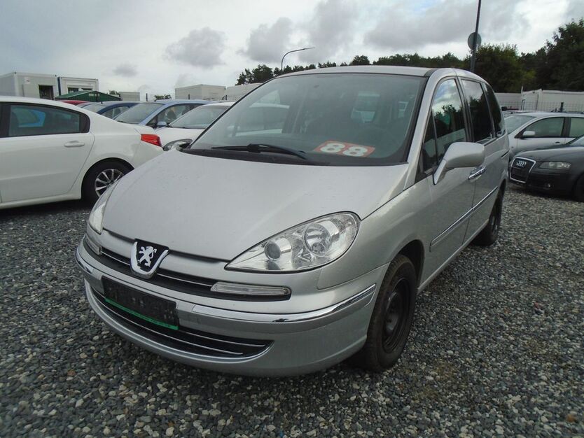 Peugeot 807 178.000 km 1.750 € Wildau 15745
