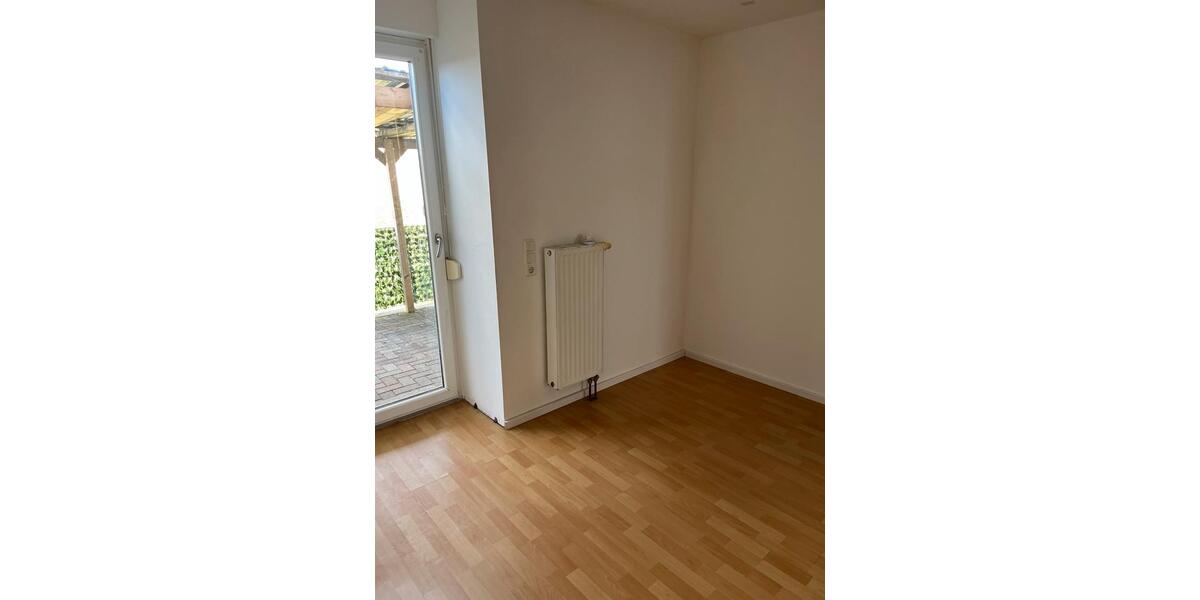 Etagenwohnung Neuhütten - 4 Zimmer, 90 m&sup2;, 650&euro; | Angebot:26180800