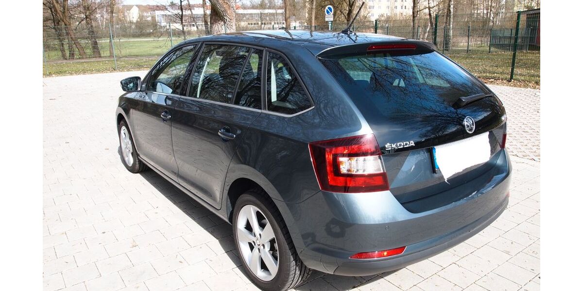 Skoda Rapid 30.700 km 12.800 &euro; Weiden 92637