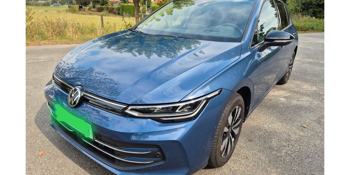 VW Golf 12.000 km 24.800 &euro; Wolfsburg 38446