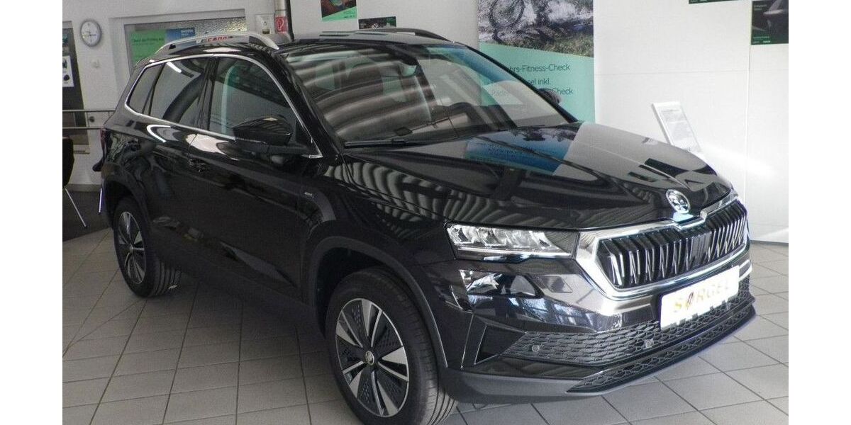 Skoda Karoq 8.500 km 29.870 &euro; Bad Elster 08645
