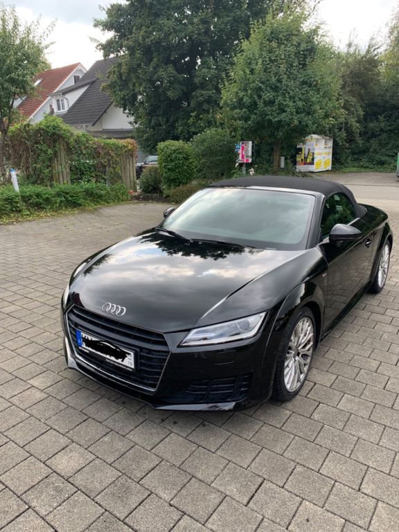 Audi TT 43.000 km 23.300 € Radolfzell 78315