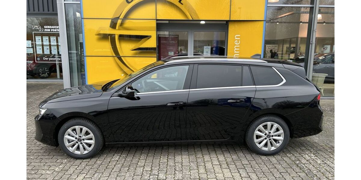 Opel Astra 23.600 km 22.990 &euro; Brunsbüttel 25541