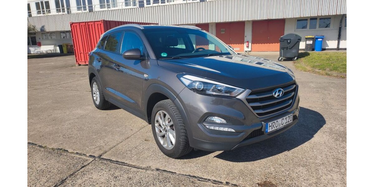Hyundai TUCSON 45.500 km 15.555 &euro; Rostock 18106