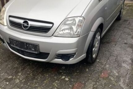 Opel Meriva 61.000 km 2.490 &euro; Kassel 34123