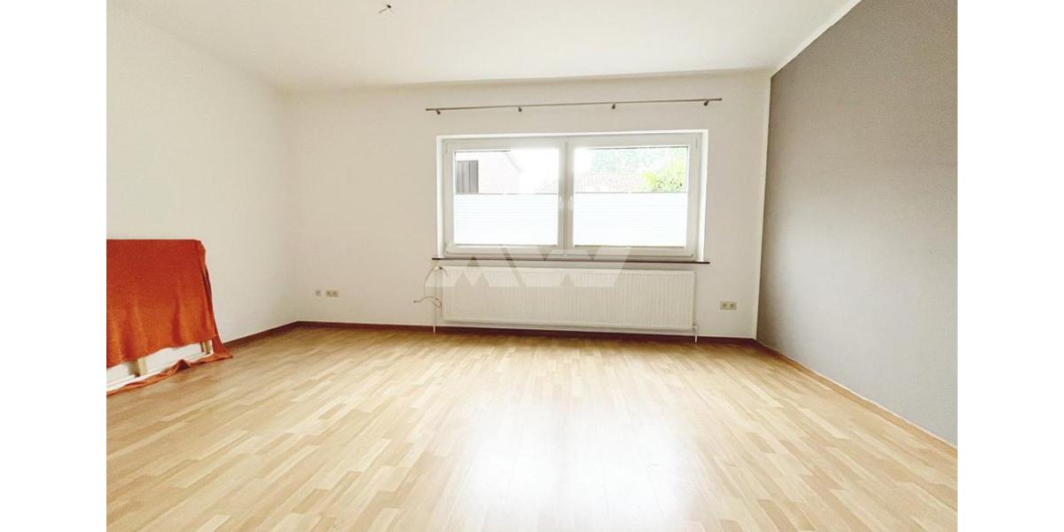 Etagenwohnung Hage - 2 Zimmer, 42 m&sup2;, 240&euro; | Angebot:25583241