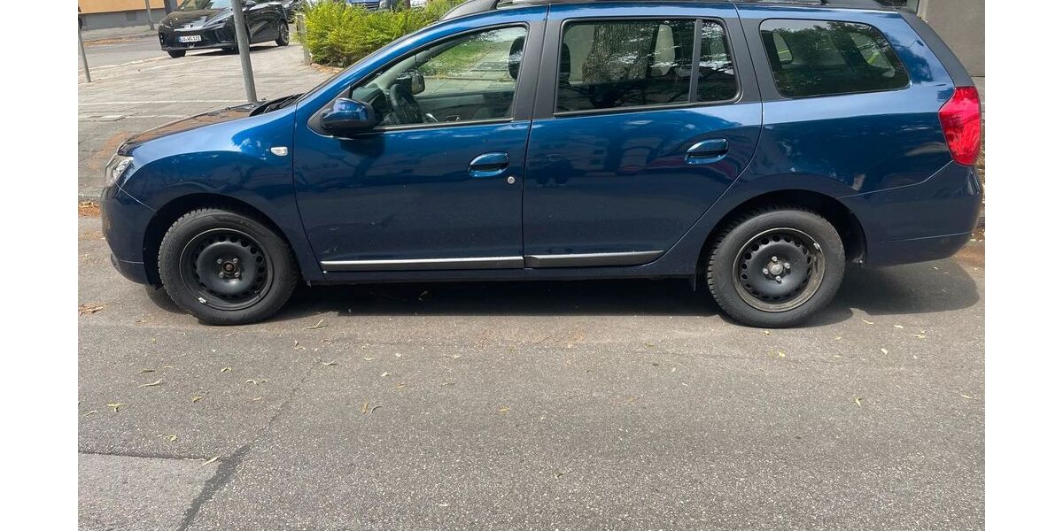 Dacia Logan 78.000 km 7.900 &euro; München 80637