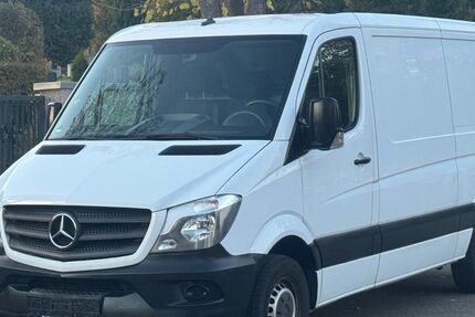 Mercedes-Benz Sprinter 136.310 km 13.990 € Stuttgart 70374
