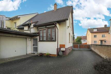 Haus Pfinztal-Söllingen Söllingen - 249.000&euro; | Angebot:25051304