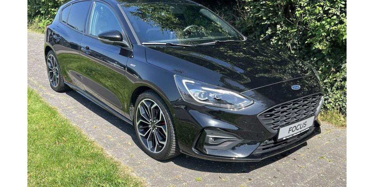 Ford Focus 71.500 km 18.950 &euro; Düdenbüttel 21709
