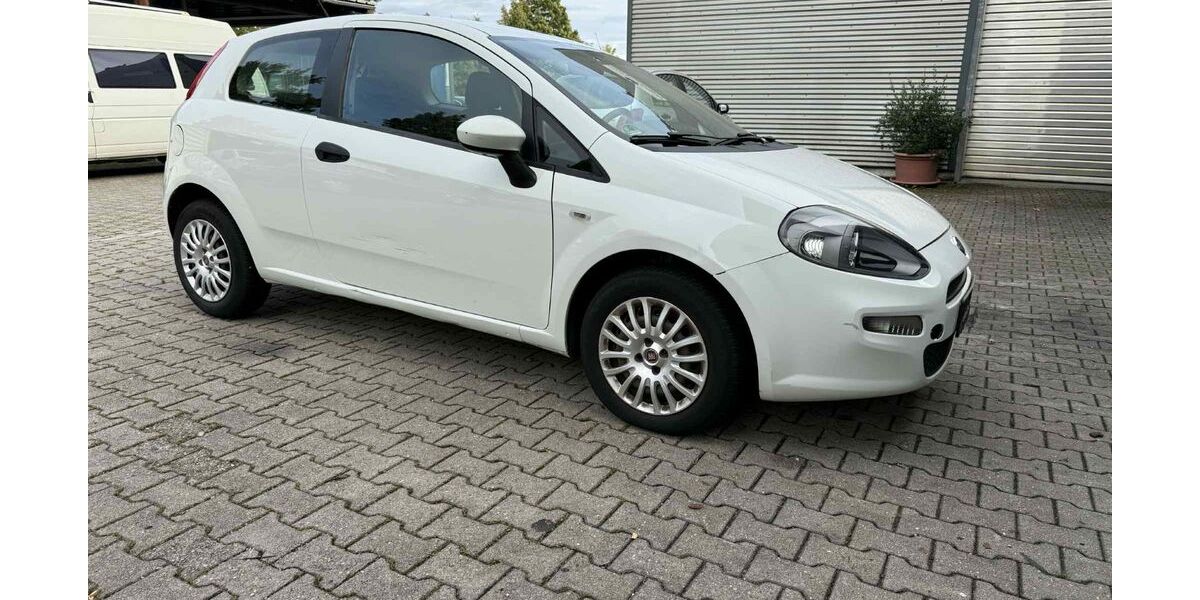 Fiat Punto 257.680 km 1.190 &euro; Passau 94036