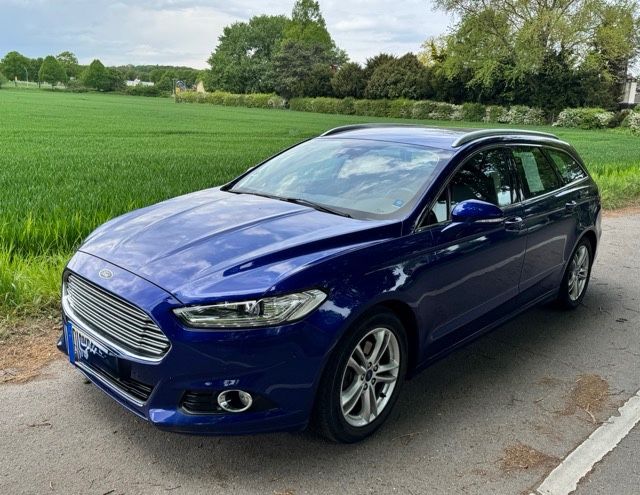 Ford Mondeo 102.500 km 11.900 &euro; Frechen 50226