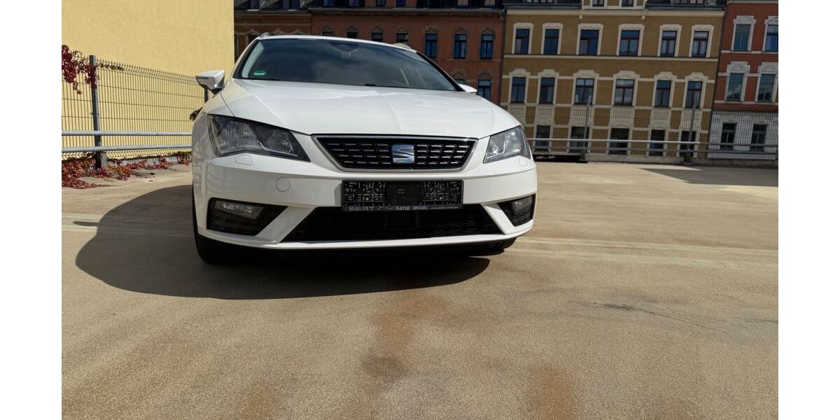 Seat Leon 207.555 km 12.800 € Chemnitz 09130