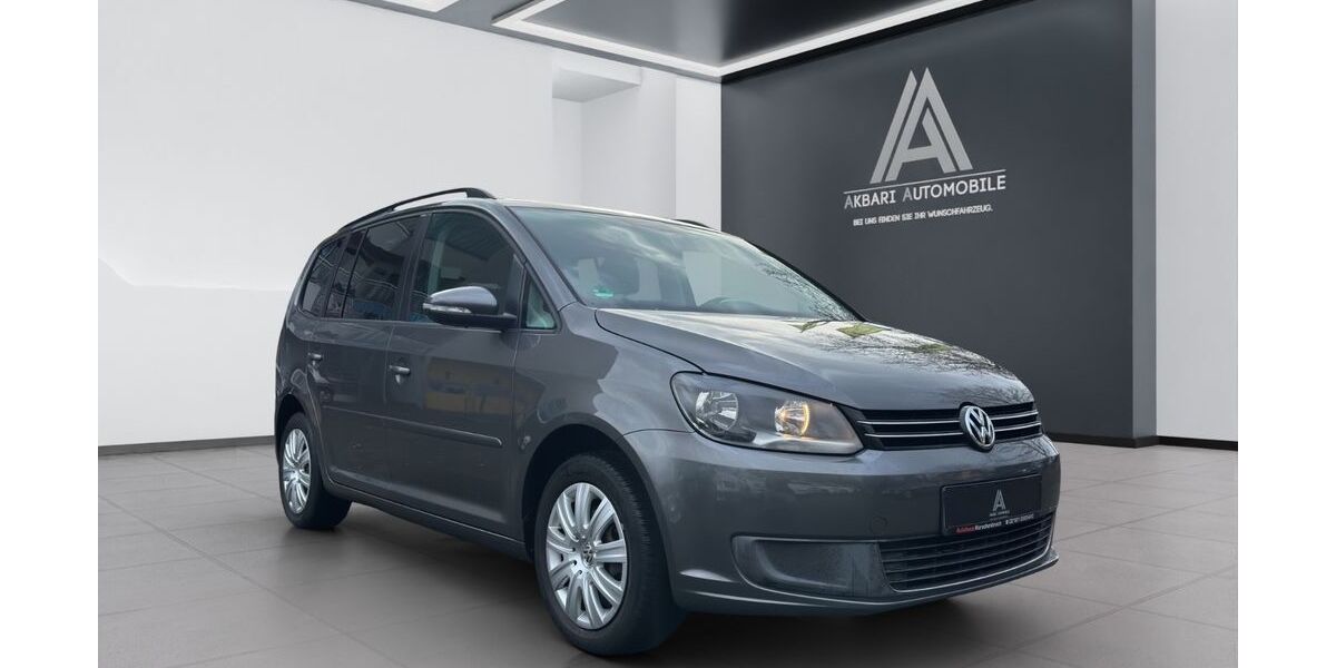VW Touran 138.900 km 8.299 &euro; Wiesbaden 55252