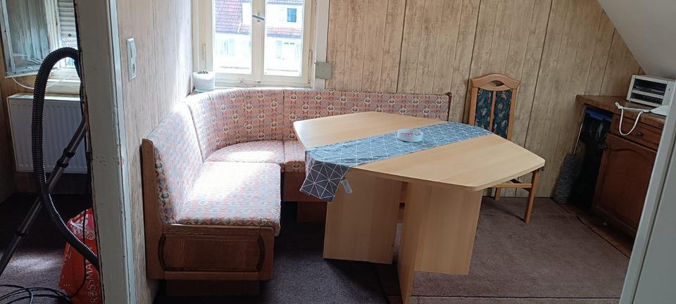 Dachgeschoßwohnung Murrhardt - 1 Zimmer, 70 m&sup2;, 450&euro; | Angebot:25932444