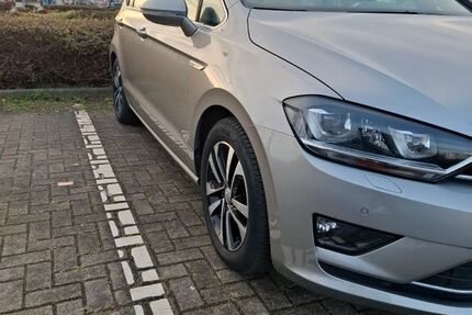 VW Golf Sportsvan 36.000 km 13.800 &euro; Schönefeld 12529