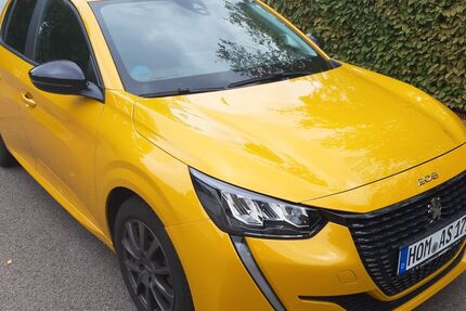 Peugeot 208 19.000 km 14.500 € Homburg 66424