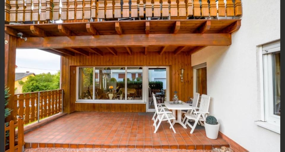 Einfamilienhaus Schwalbach - 9.5 Zimmer, 255 m&sup2;, 379.000&euro; | Angebot:26240686