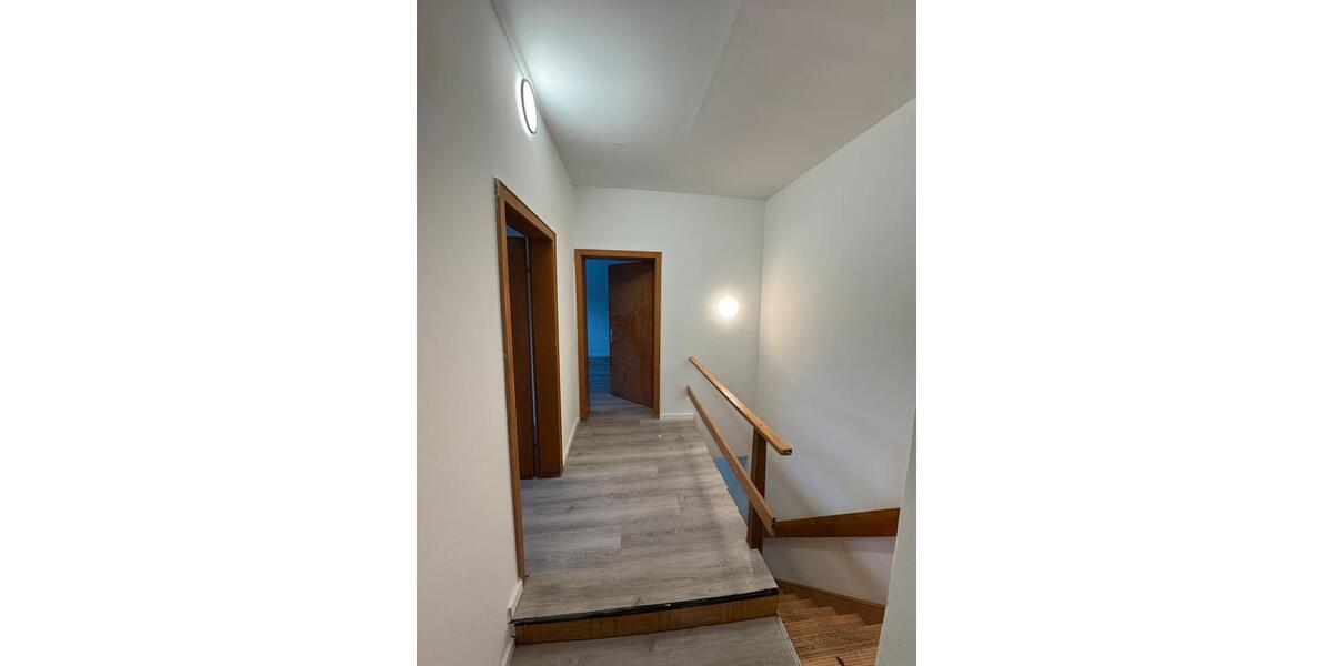 Doppelhaushälfte Betzdorf - 4 Zimmer, 90 m&sup2;, 1.000&euro; | Angebot:26314582