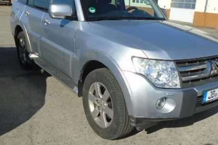 Mitsubishi Pajero 179.000 km 15.400 &euro; Jüterbog 14913