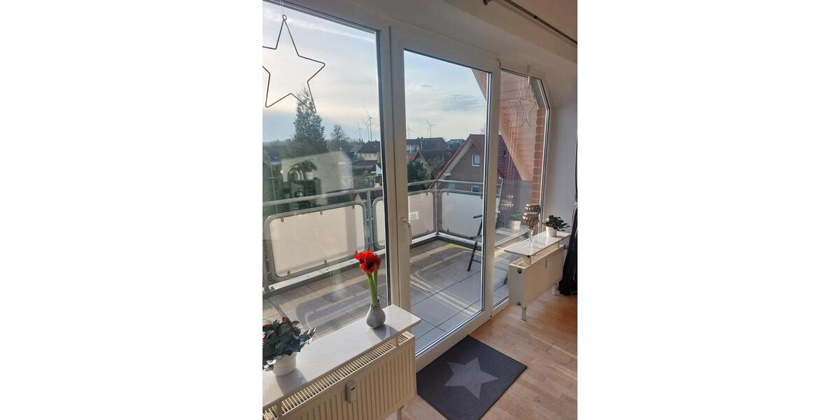 3 Zimmer Dachgeschoss Wohnung mit Balkon in zentraler Lage 3 zimmer