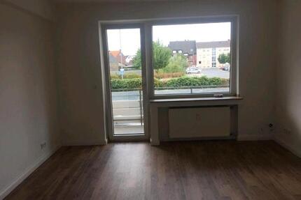 3 ZKDB Wohnung mit 2 Balkone 650€ Kaltmiete