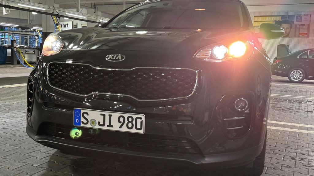 Kia Sportage 119.000 km 12.200 &euro; Stuttgart 70376