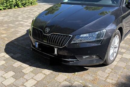 Skoda Superb 174.900 km 12.000 &euro; Anröchte 59609