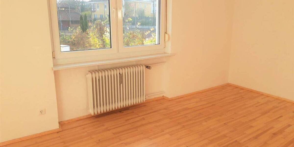 Etagenwohnung Amberg - 3 Zimmer, 94 m&sup2;, 790&euro; | Angebot:26450512