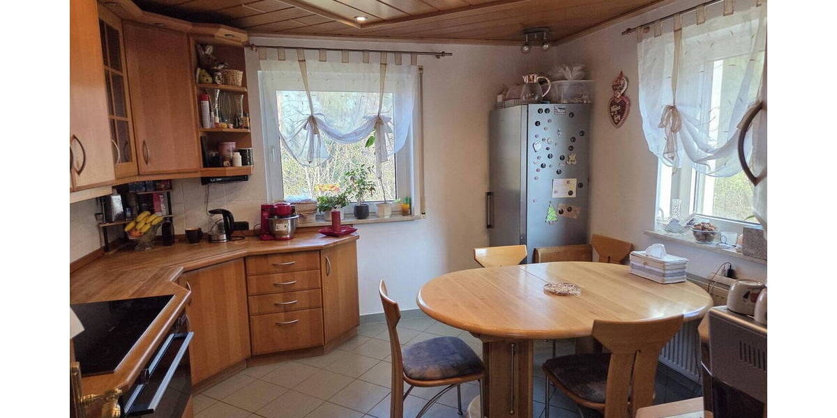 Einfamilienhaus Arzberg - 7 Zimmer, 224 m&sup2;, 385.000&euro; | Angebot:26014155