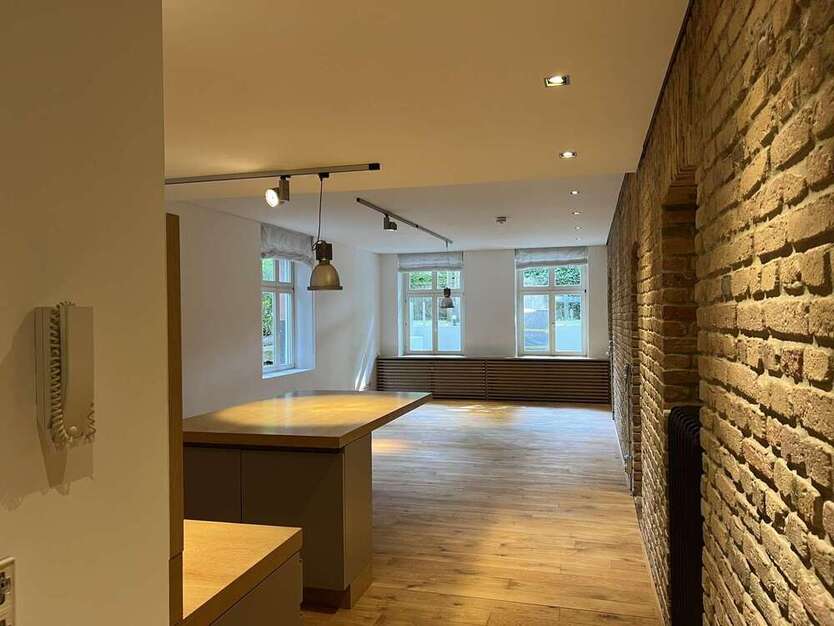 Wohnung zum Mieten in Frankfurt 3.300 € 138 m²