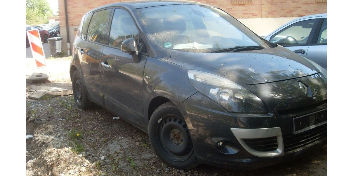 Renault Scenic 145.672 km 1.890 &euro; Waldsassen 95652