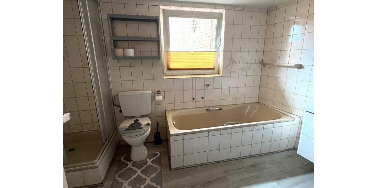Gewerbeobjekt Itzehoe - 6 Zimmer, 349.000&euro; | Angebot:25705222