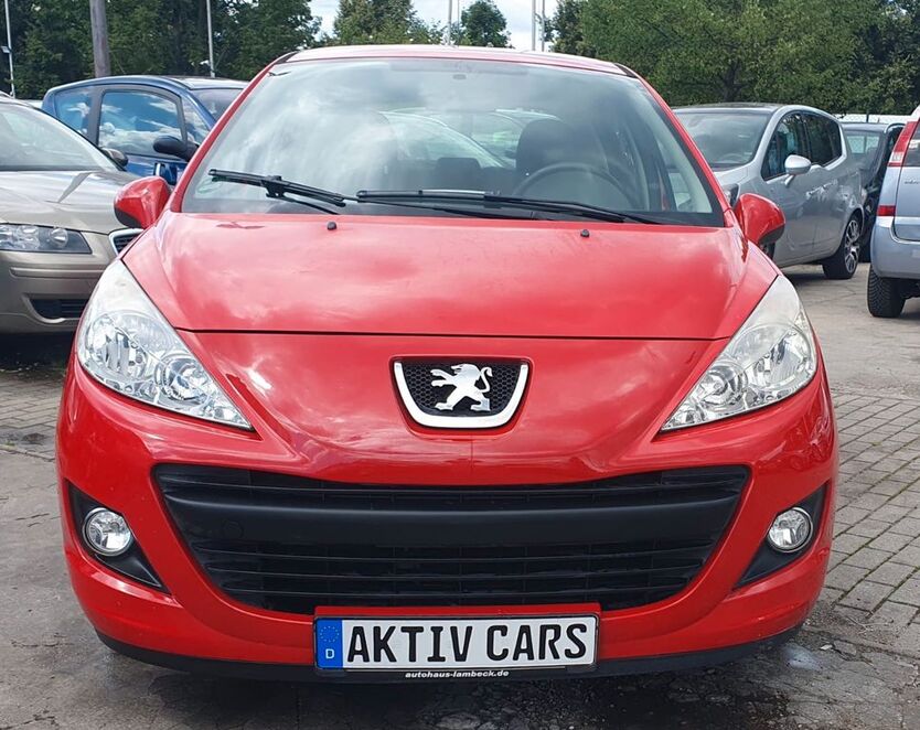Peugeot 207 132.112 km 3.490 € Berlin 12681