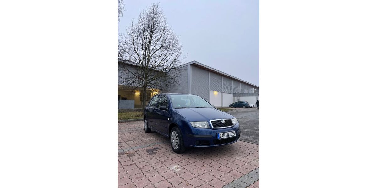 Skoda Fabia 118.000 km 2.500 &euro; Karlsfeld 85757