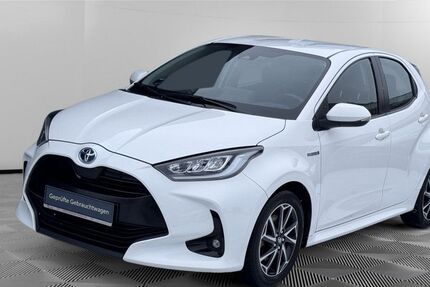 Toyota Yaris 54.300 km 16.480 &euro; Neubrandenburg 17034