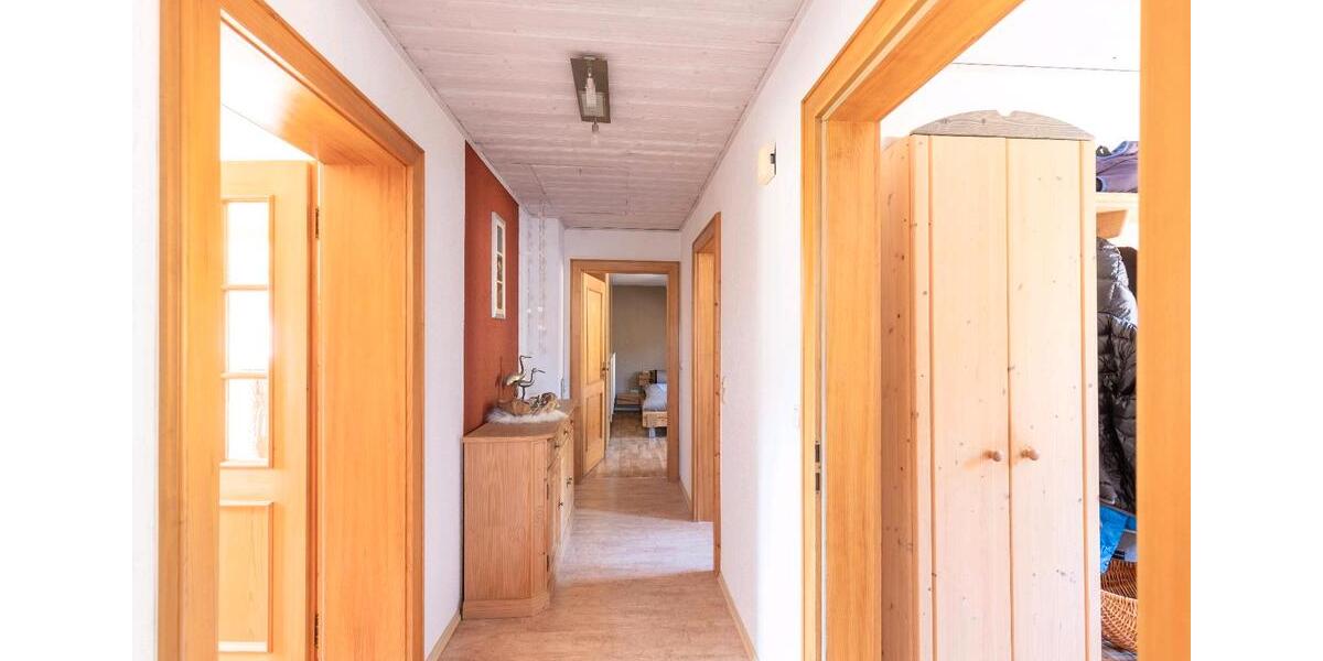 Mehrfamilienhaus, Wohnhaus Hutthurm - 12 Zimmer, 240 m&sup2;, 359.000&euro; | Angebot:26317026