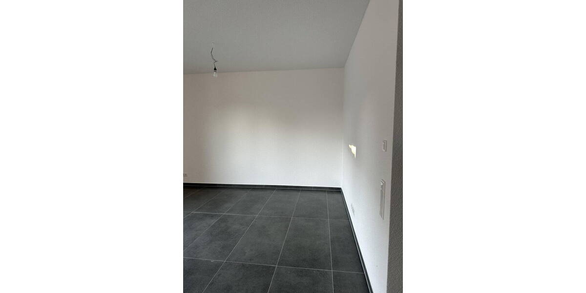 Etagenwohnung Barßel - 5 Zimmer, 92 m&sup2;, 900&euro; | Angebot:25984373
