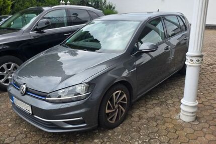 VW Golf 131.000 km 12.000 € Koblenz 56072
