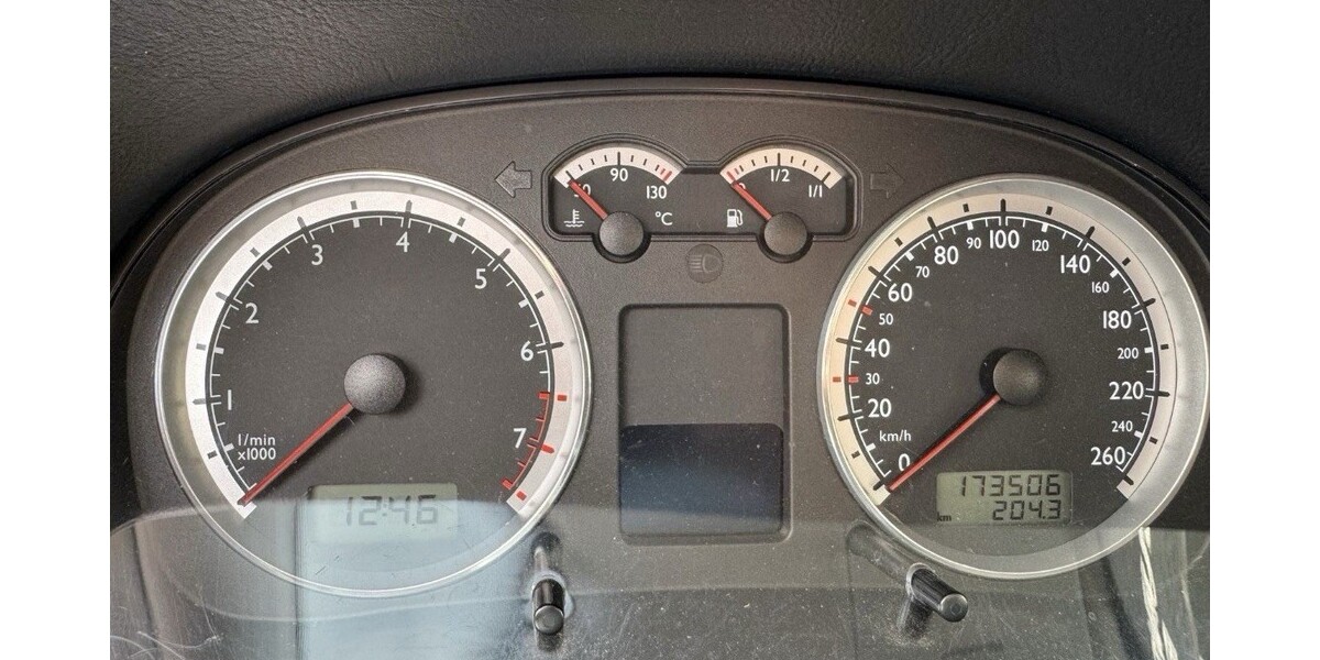 VW Golf IV 175.000 km 3.490 € Althengstett 75382