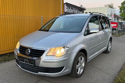 VW Touran 286.000 km 3.650 € Rosenheim 83026