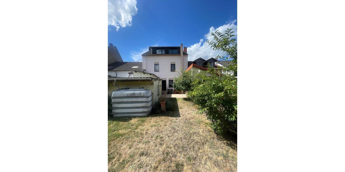 Reihenhaus Dillingen (Saar) - 9 Zimmer, 190 m&sup2;, 179.000&euro; | Angebot:27290815