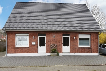 Zweifamilienhaus in zentraler Lage am Untenende. Durch Mieteinnahmen zum Eigenheim! - Haus Papenburg | Angebot:26365847